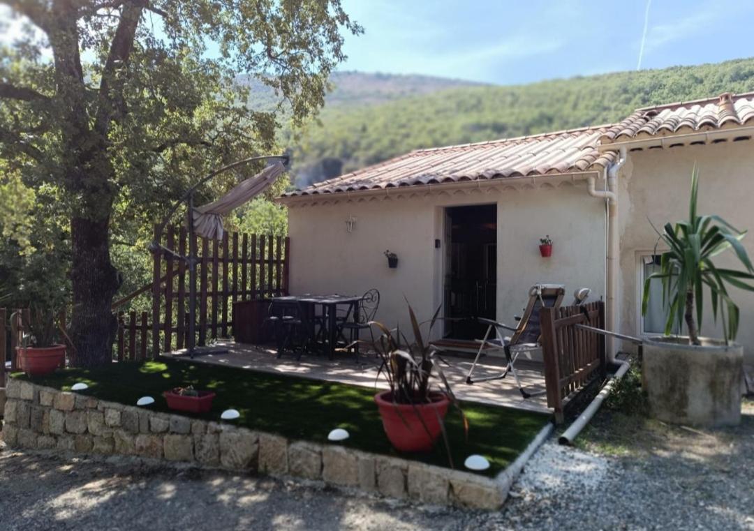 Joli studio entre mer et montagne proche de Nice Bouyon Extérieur photo